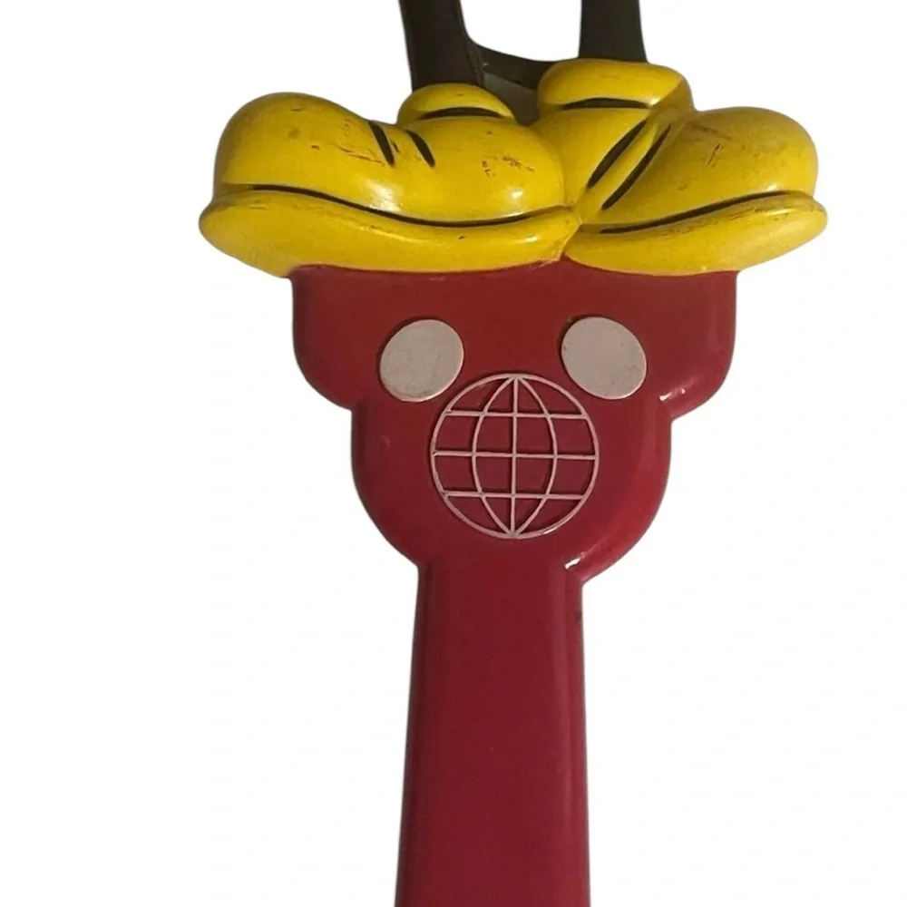 Vintage Mickey/Minnie Mouse Back Scratcher Walt Disney World Souvenir 15.5